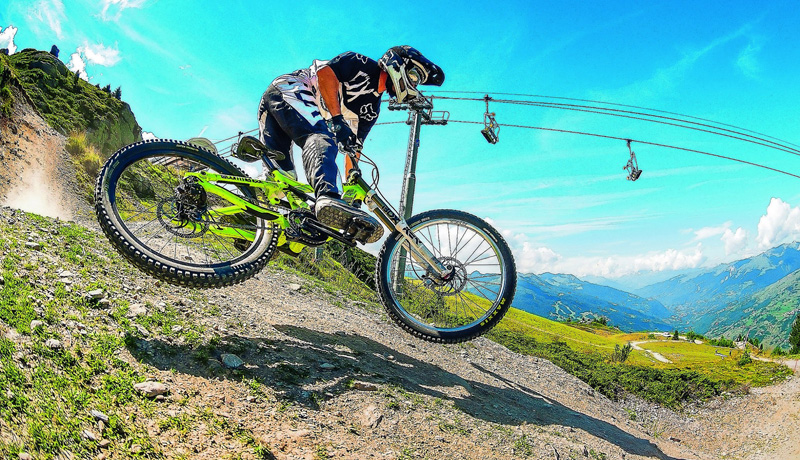 Downhill Mountain biking in the Alps